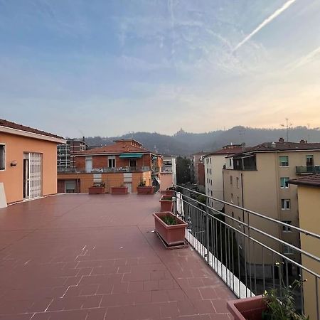 Camere In Appartamento Condiviso Vista San Luca Bolonia Exterior foto