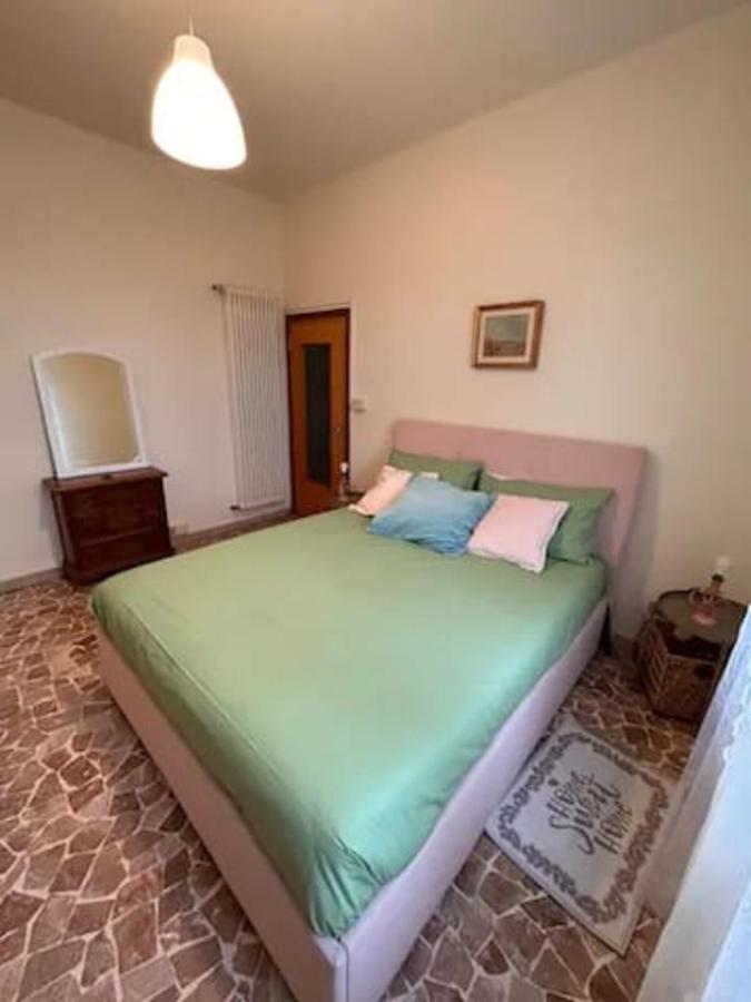 Camere In Appartamento Condiviso Vista San Luca Bolonia Exterior foto